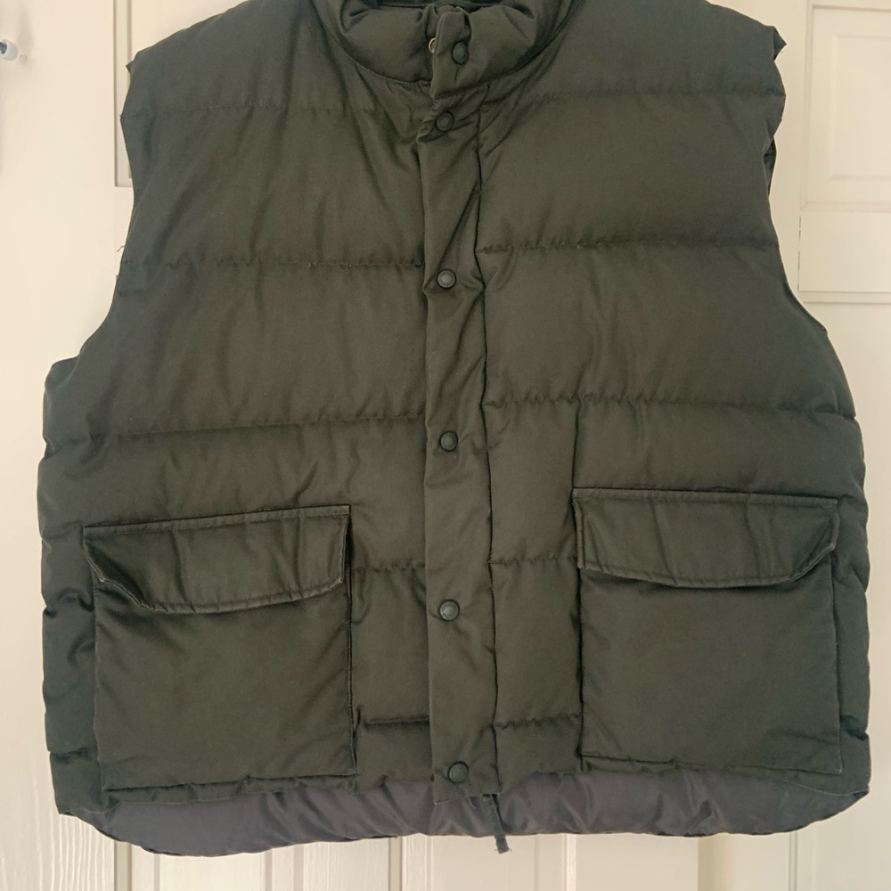 Cabela's Dark Green Puffer Vest